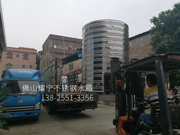 不鏽鋼水箱如何開孔