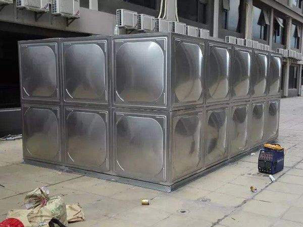 201不鏽鋼水箱能裝熱水嗎