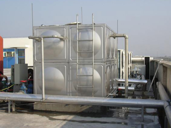 怎樣防止消防水箱裏的水不會變成死水