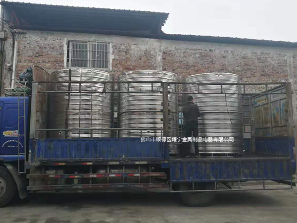 江門市恩平酒店不鏽鋼保溫水箱，空氣能熱水工程水箱